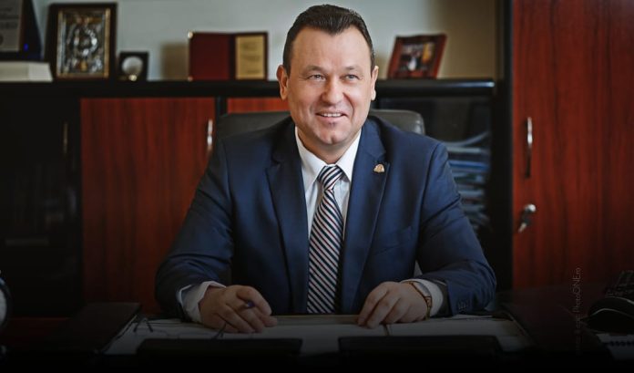 Nicolae Istudor rector ASE propus ca viitorul ministru al Agriculturii așezat la biroul oficial