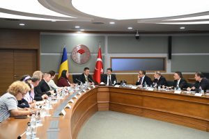 Delegatia Ministerului Agriculturii din Romania si reprezentantii turci la intalnirea de la Ankara