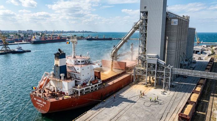 Atacurile din Marea Neagră perturbă transportul maritim de cereale